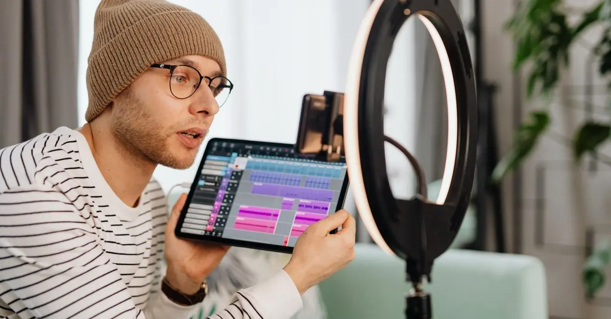 Mastering Your Influencer Path: Essential Steps to Succeed