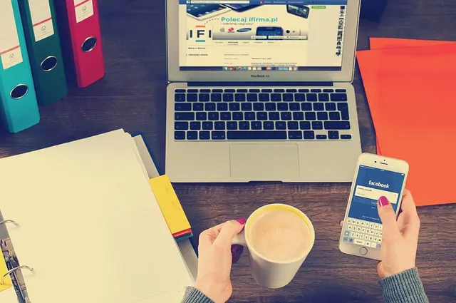Understanding the Key Stages of Your Influencer Path