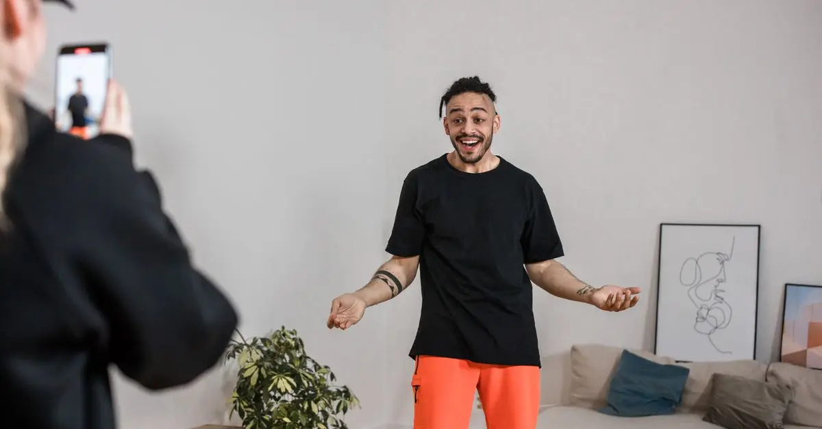 How to Craft Your Unique Influencer Path for Success