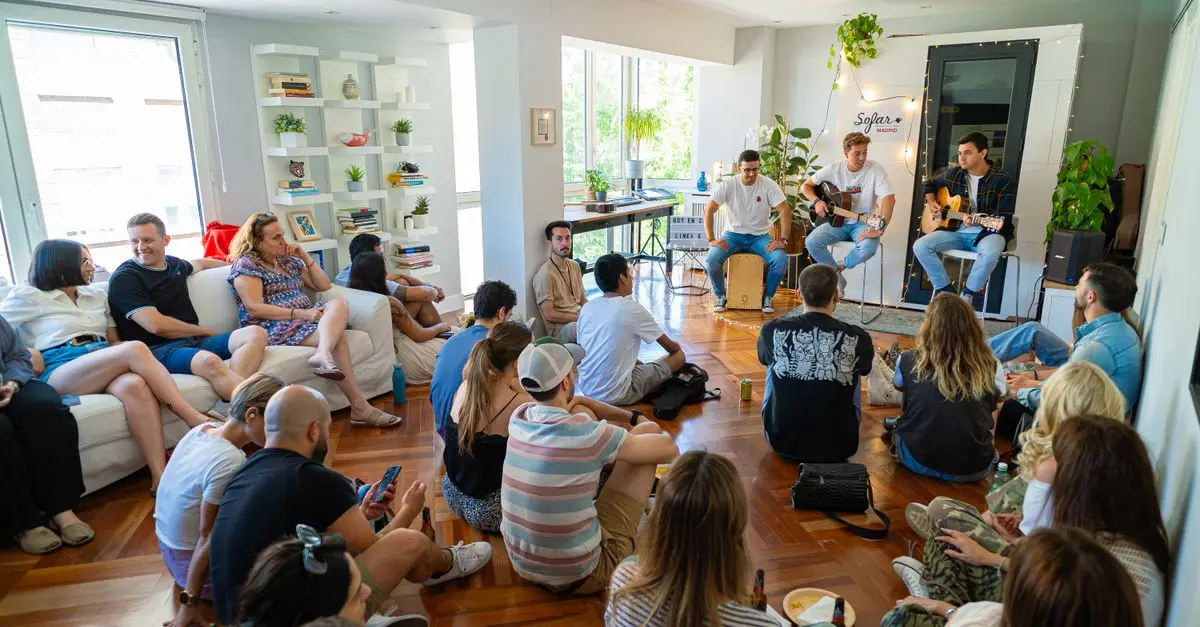 Mastering Engagement Strategies for Influencers
