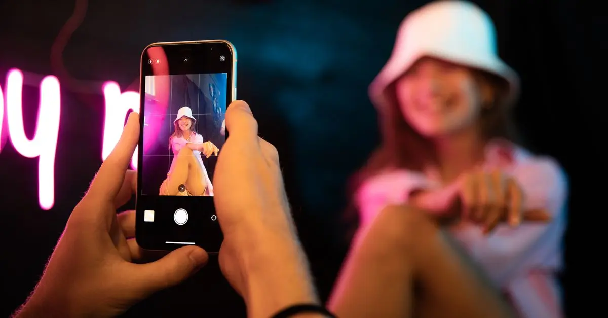 How to Choose the Right Influencer Path for Your Goals